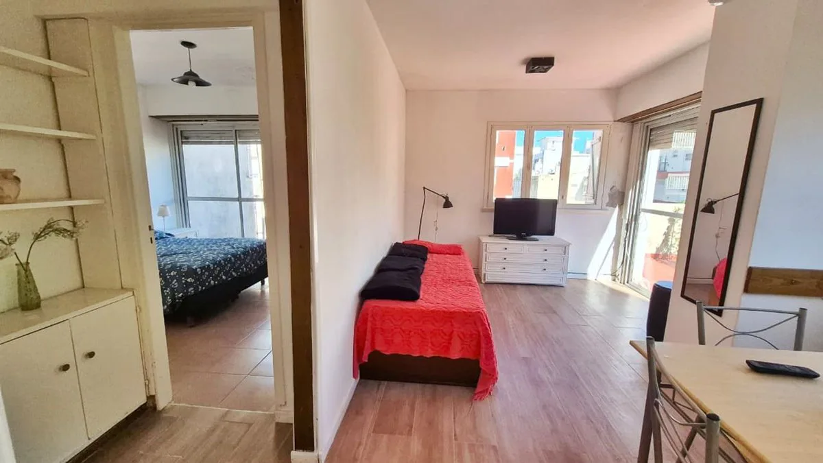 VENTA 2 AMBIENTES – ZONA ALDREY – CON GRAN TERRAZA foto 3