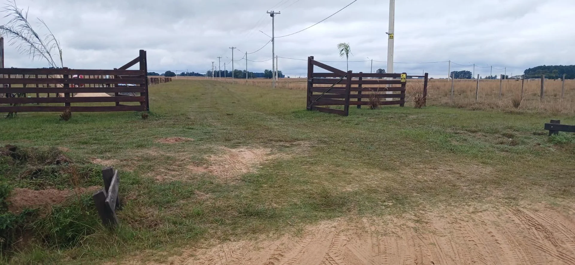 LOTES EN VENTA EN LOTEO ALTOS LAGUNA PUKU CAROLINA