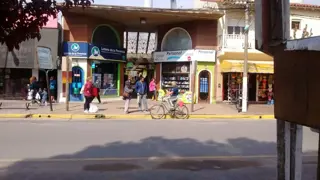 Nºref: 695 -Venta de local en Mar de Ajo, Costa Argentina.Con Escritura foto 2