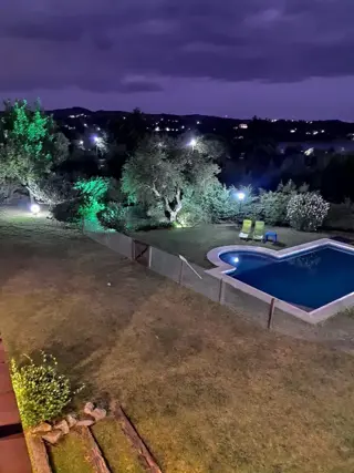 POTRERO DE GARAY, A 2 CUADRAS DEL LAGO CON PISCINA, CAPACIDAD HASTA 7 PERSONAS foto 2
