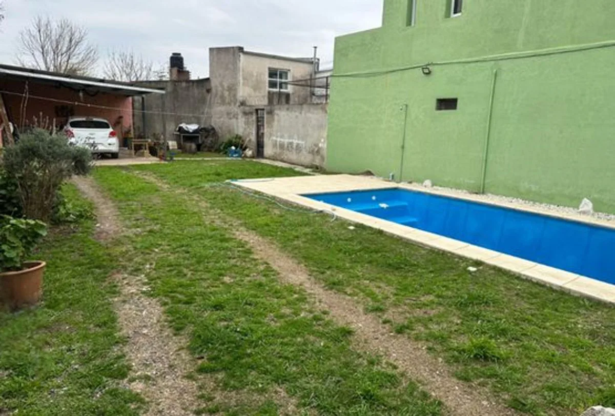 Terreno con pileta en venta en Altos del valle.- foto 3