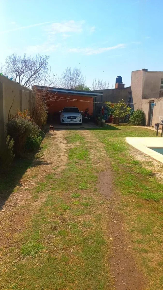 Terreno con pileta en venta en Altos del valle.- foto 4