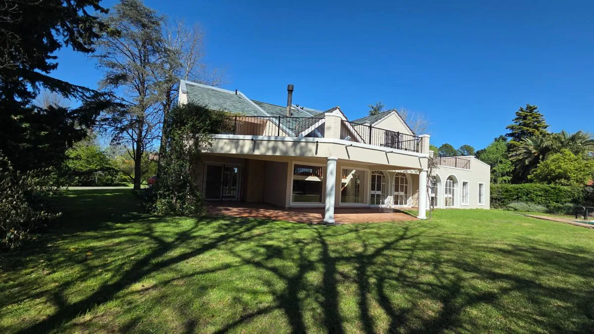 Venta Casa Los Cardales Country Club, 8 ambientes foto 2
