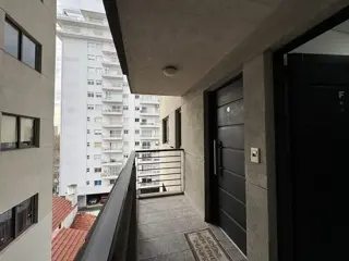 Alquiler Departamento 2 Ambientes Con Cochera En Caseros foto 2