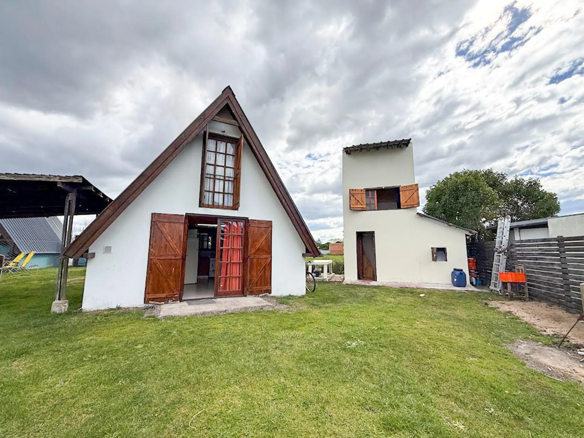 VENTA PH 3 AMB. + DEPTO. 1 AMB. | 200 MTRS DEL MAR