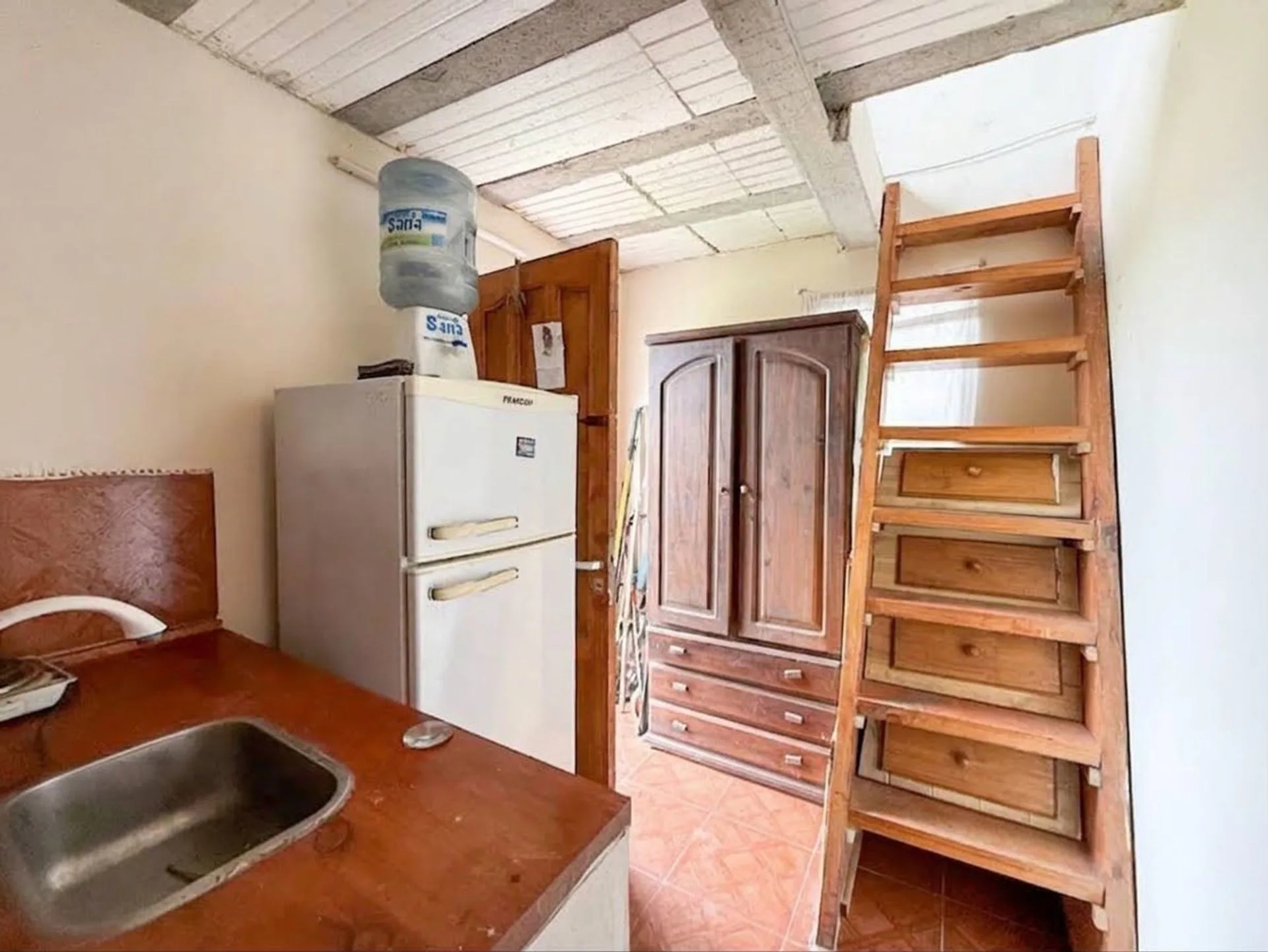 VENTA PH 3 AMB. + DEPTO. 1 AMB. | 200 MTRS DEL MAR foto 4