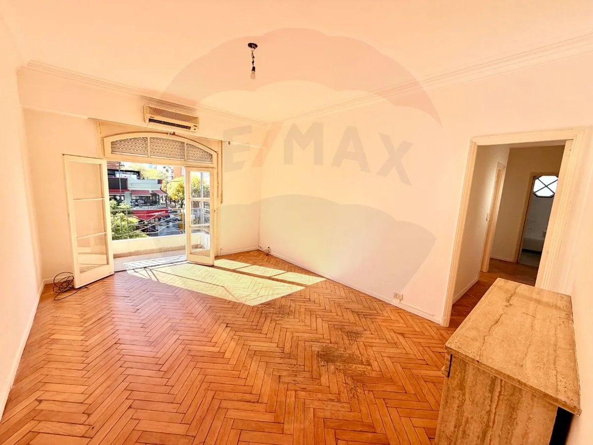 Ph 4 ambientes 2do piso x escalera toilette foto 3
