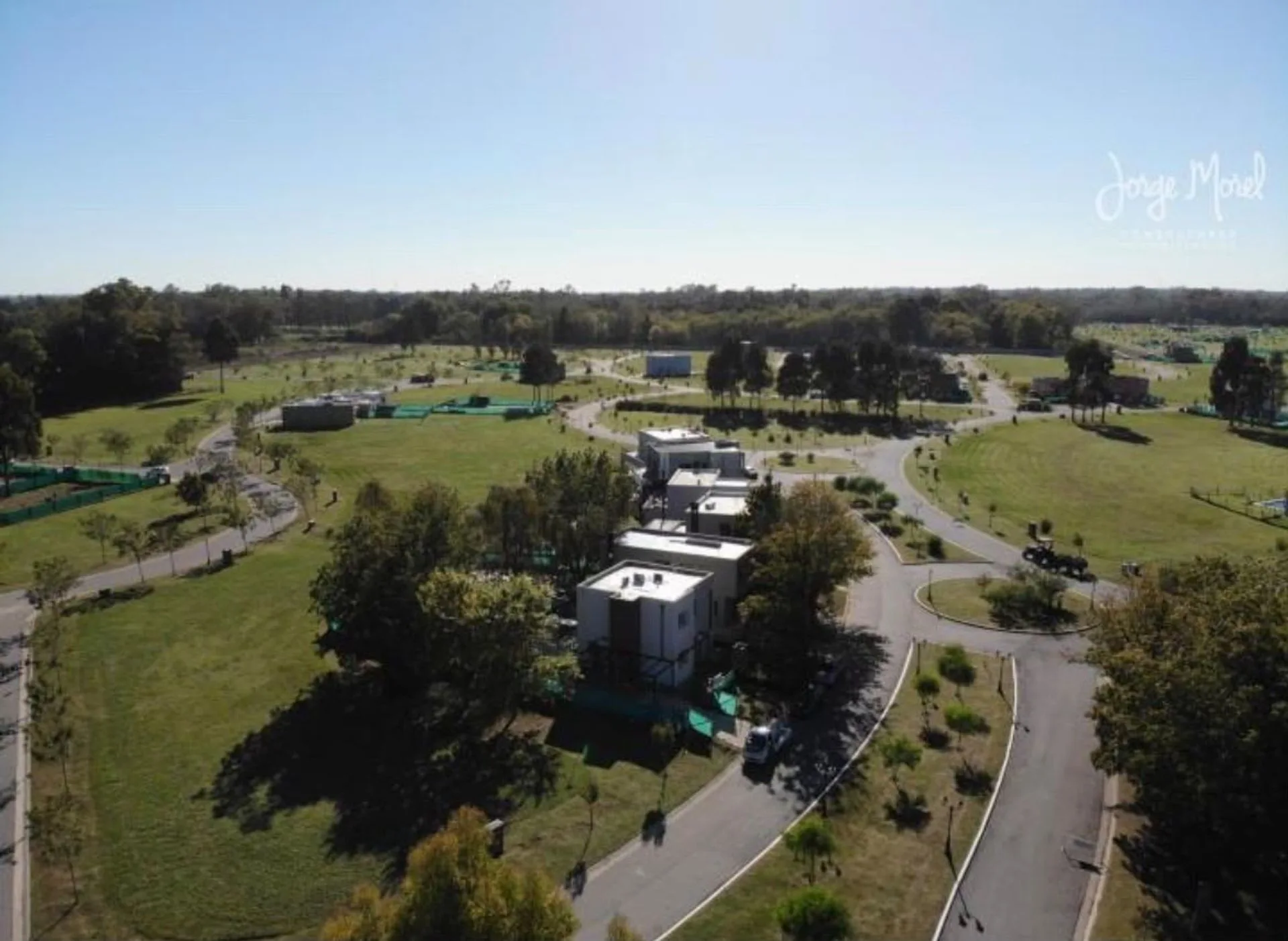 VENTA CASA 3 DORMITORIOS Bº PRIVADO PENTA LUJAN foto 2