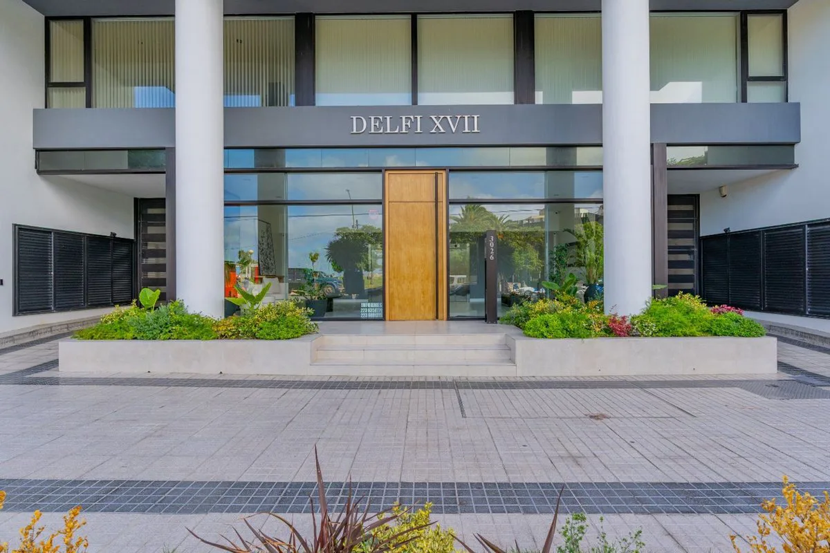 VENTA DEPARTAMENTO 3 AMB CON COCHERA DELFI XVII