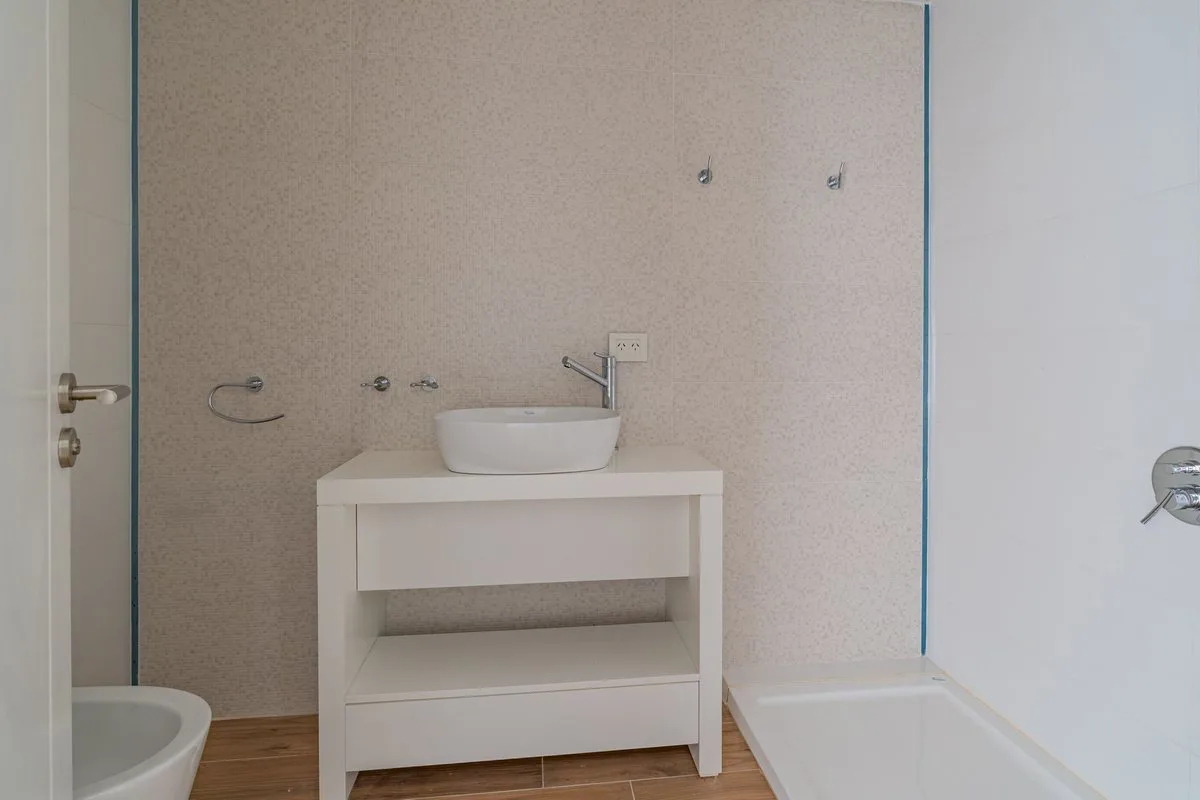 VENTA DEPARTAMENTO 3 AMB  CON COCHERA DELFI XVII foto 3