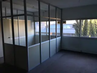 Aquiler - OFICINA EN POLO I. Interna CON COCHERA subterránea foto 3