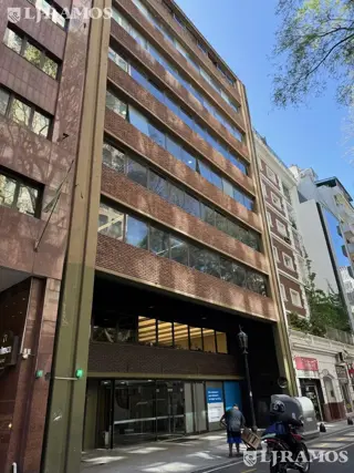 Oficina en Alquiler en Plaza San Martín foto 1