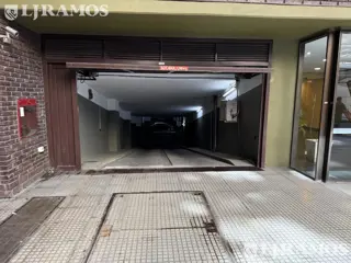 Oficina en Alquiler en Plaza San Martín foto 3