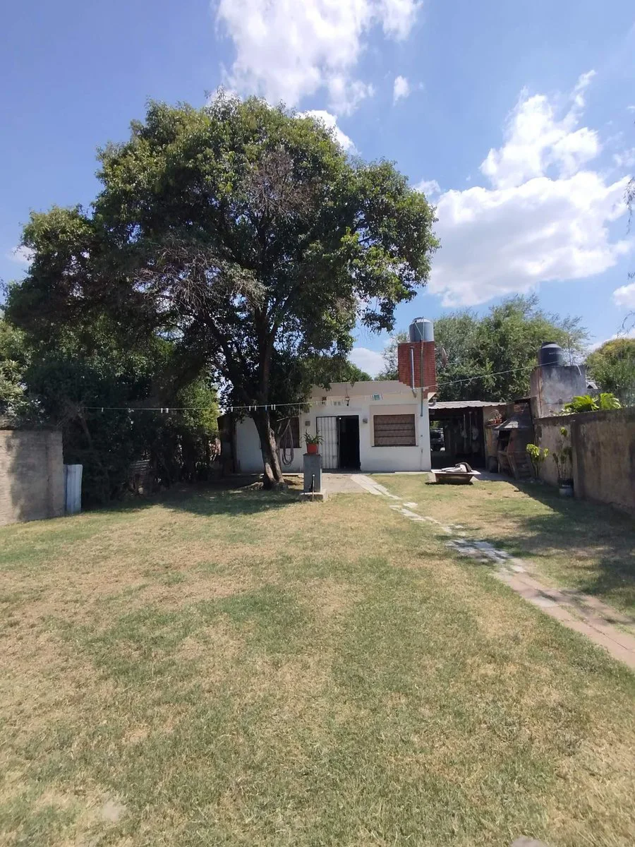 venta casa amplio parque cuatro ambientes moreno foto 3