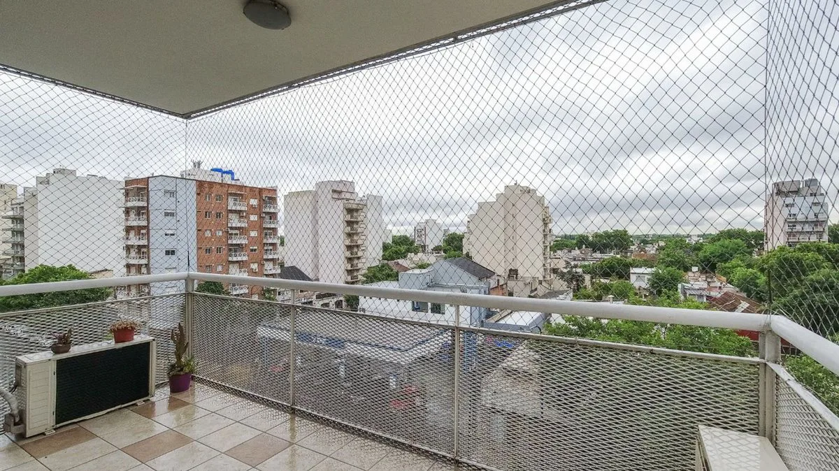 Hermoso Semipiso 3 amb y medio en Villa Pueyrredon foto 2