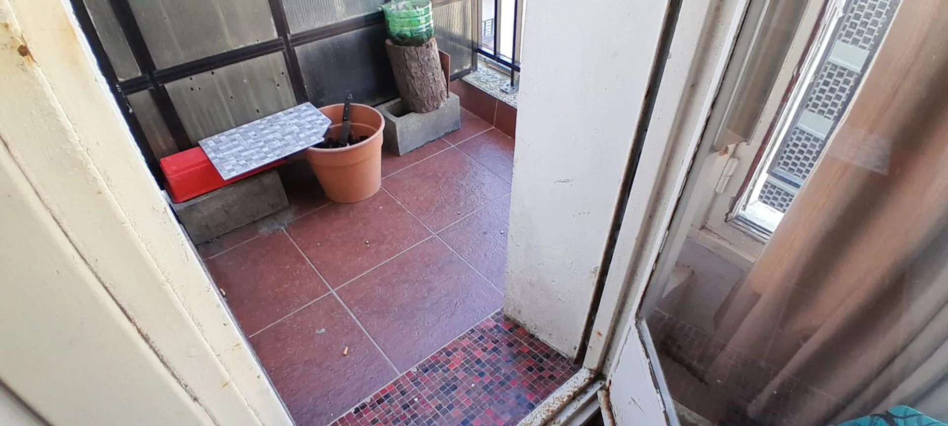 VENTA DEPARTAMENTO 4 AMB + DEP. AL FRENTE - CENTRO foto 5