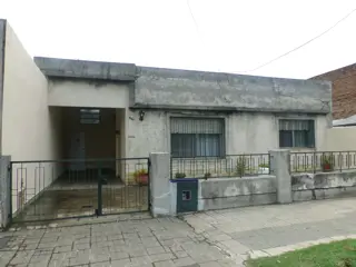 CASA PUEYRREDON AL 900 foto 1