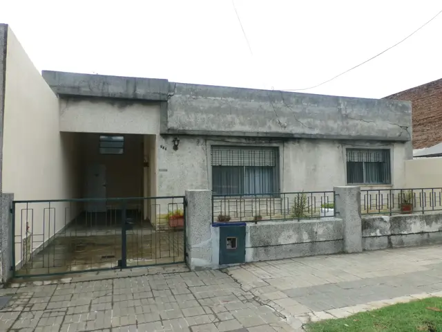 CASA PUEYRREDON AL 900