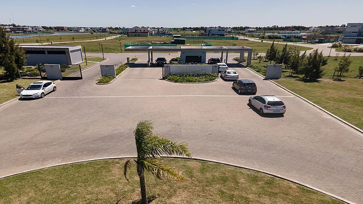 Au. Buenos Aires - La Plata Km 32.5 - Lote: 148 - Manzana: C foto 3