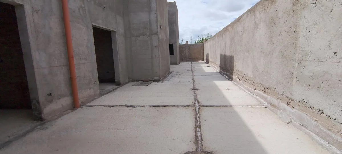 VENTA DE DÚPLEX 3 DORMITORIOS LUJAN DE CUYO foto 2