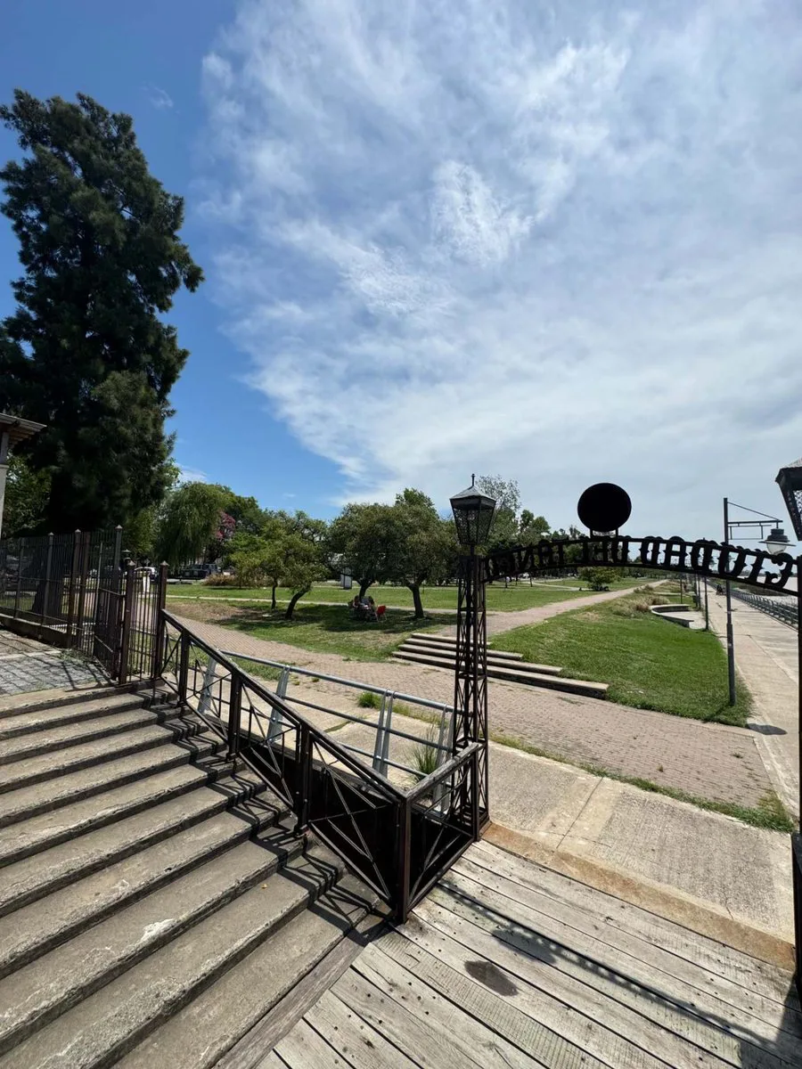 VENTA LOTE EMPRENDIMIENTO FRENTE AL RIO EN ZARATE foto 4