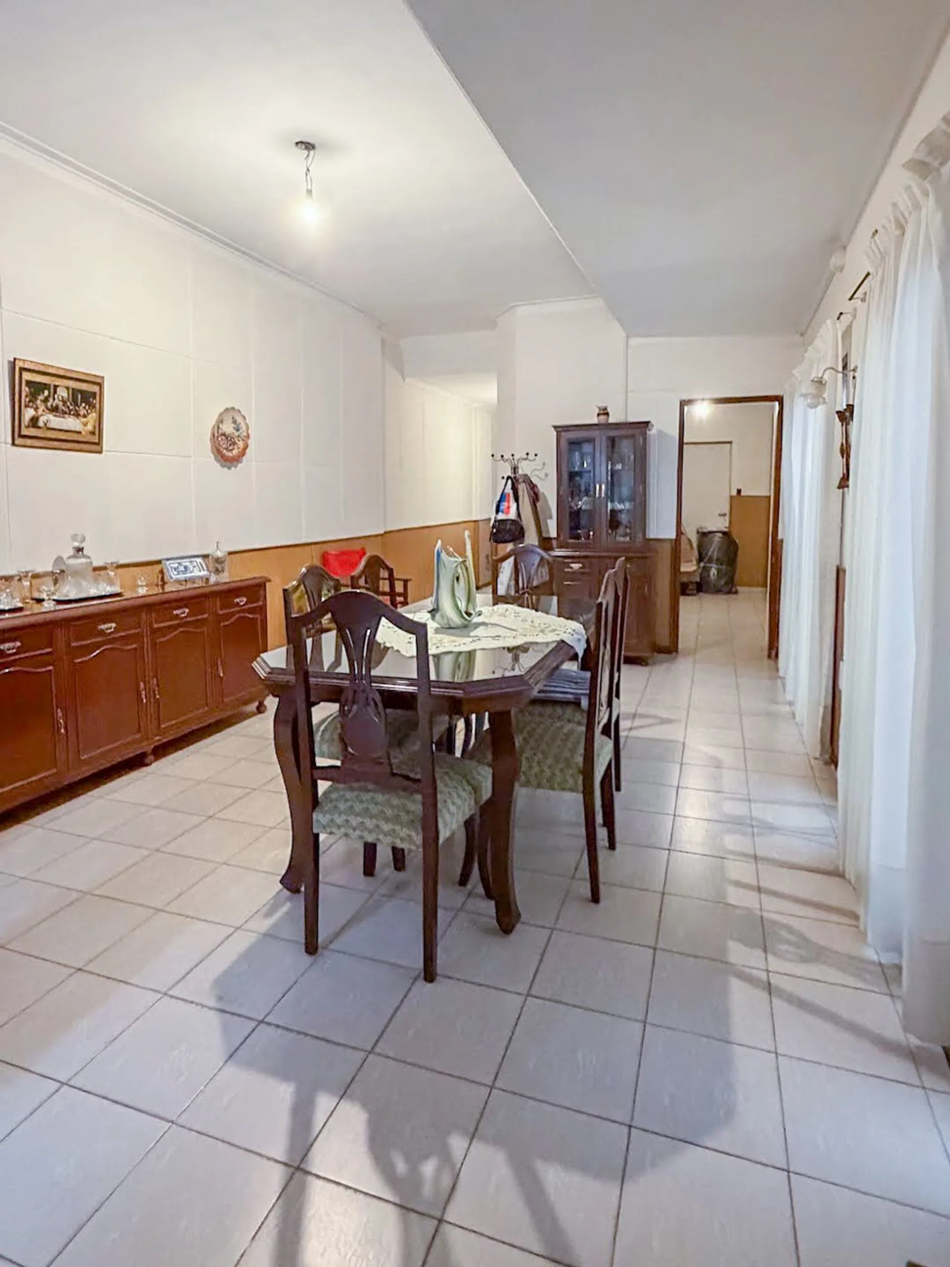 VENDO  Amplia Casa de 3 dormitorios foto 3