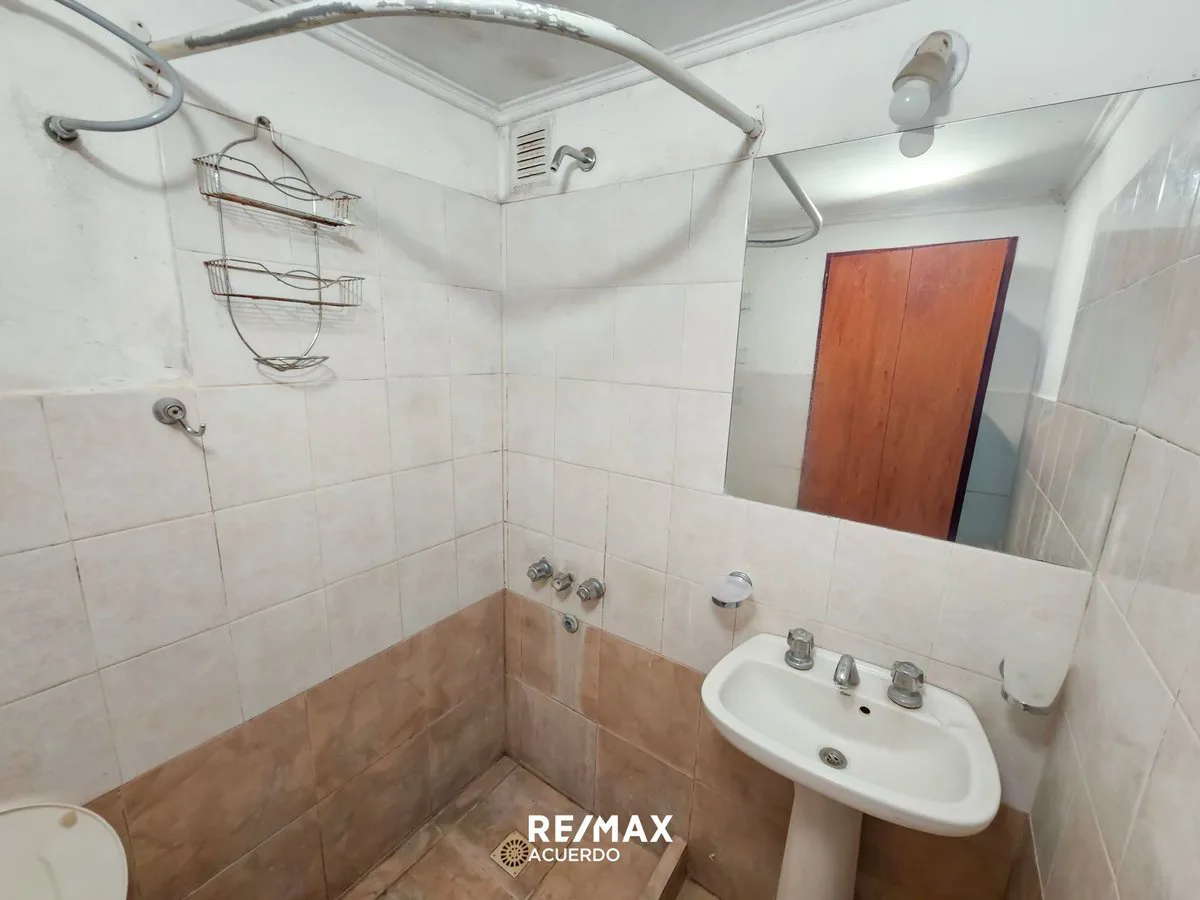 VENTA DE CASA DE DOS DORMIT EN SAN NICOLAS foto 4