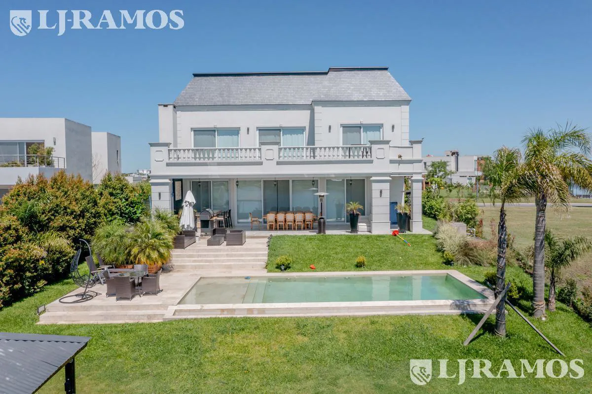 Hermosa casa estilo francés en Muelles, Puertos del Lago foto 4