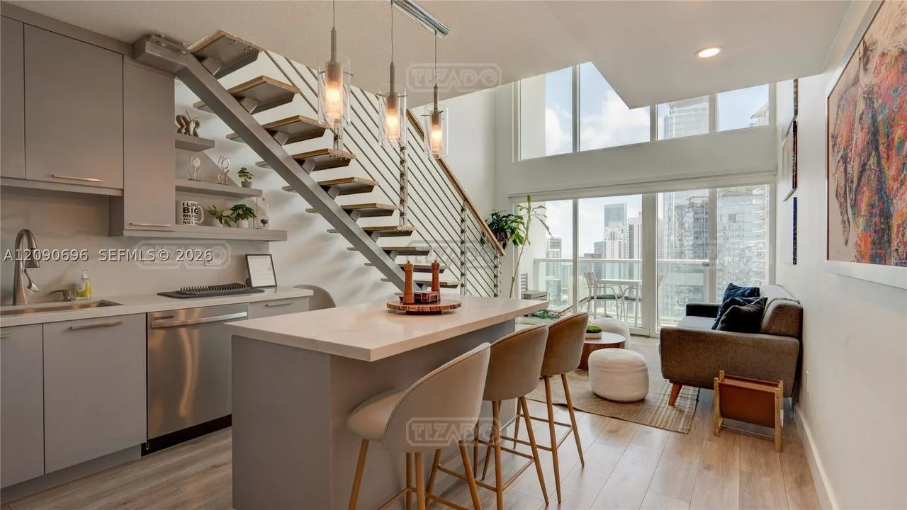 41 SE 5th St #2212 foto 5