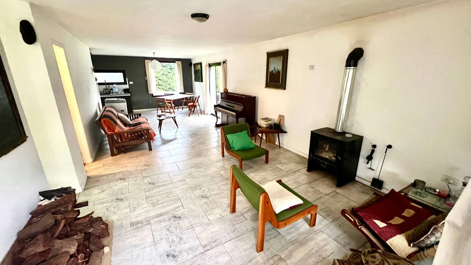 VENTA CASA 5AMB LA CALETA LUMINOSA PARRILLA PILETA foto 2