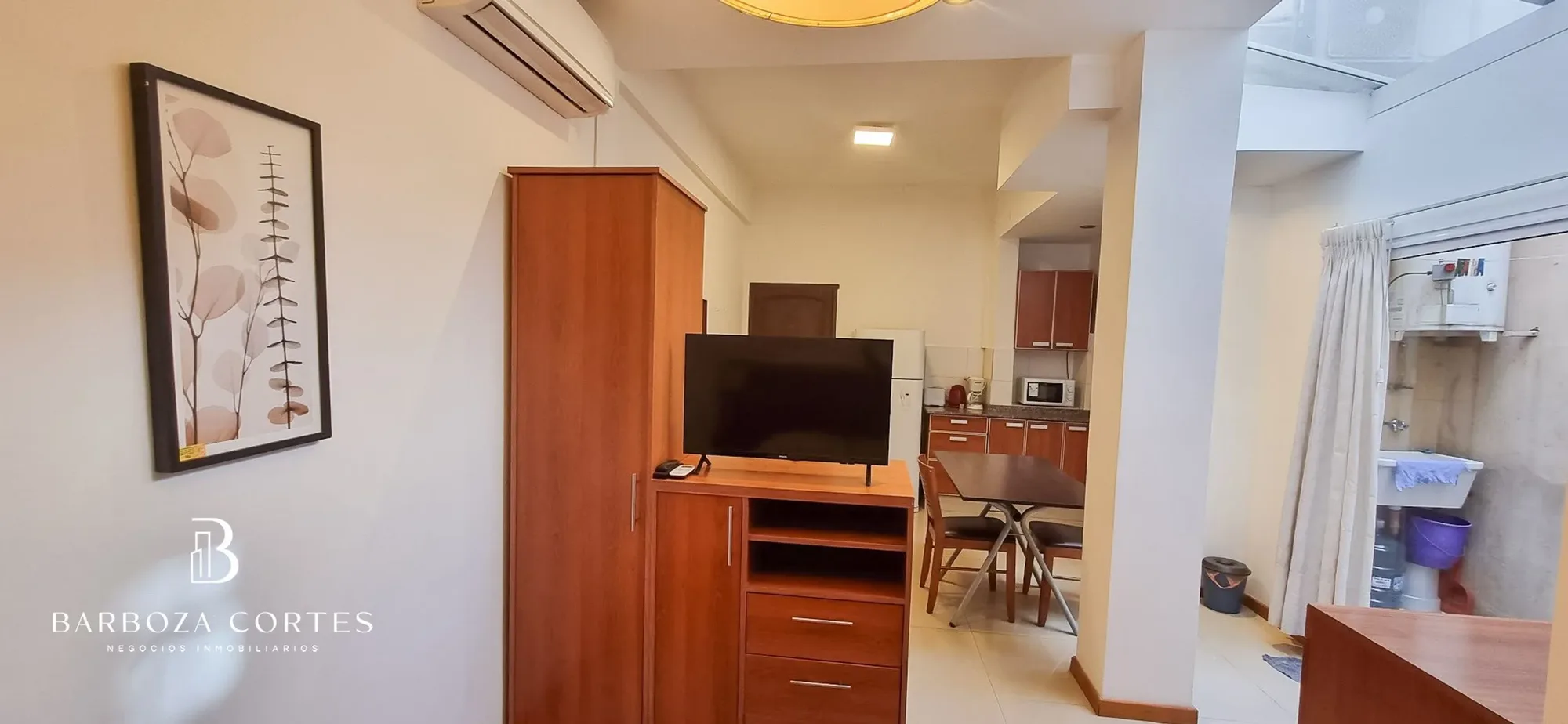Studio apartment in Palermo – photo 4 of 8