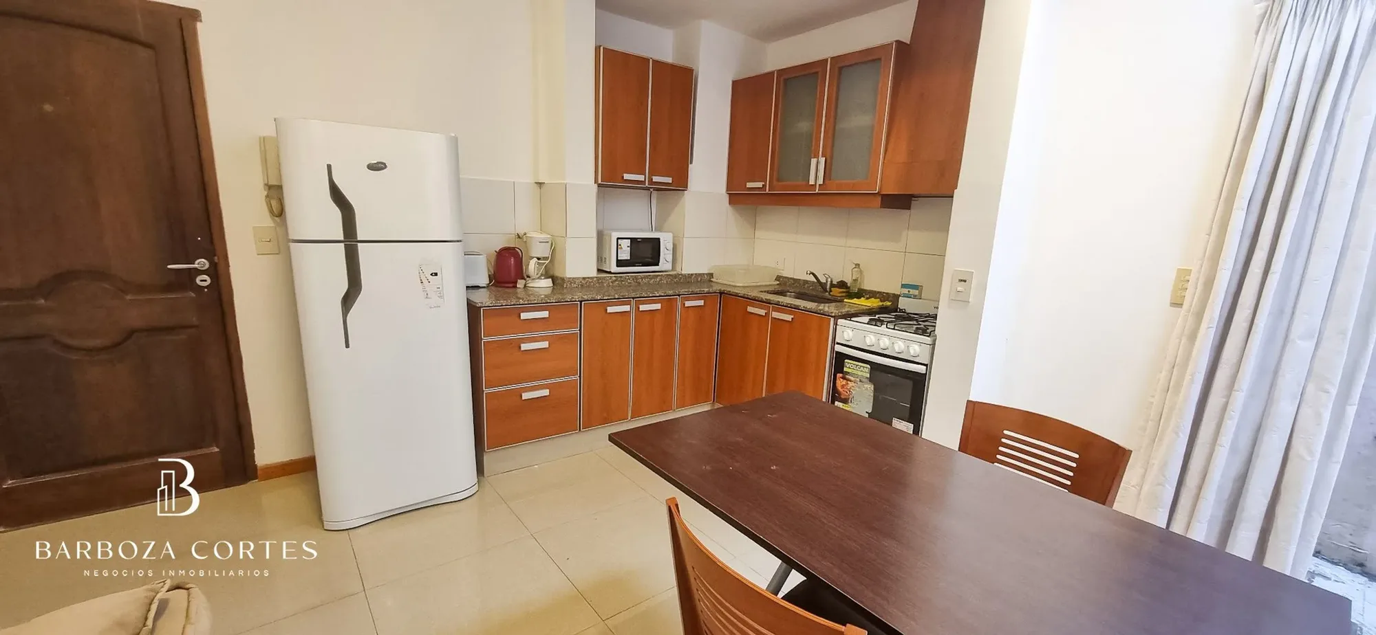Studio apartment in Palermo – photo 5 of 8
