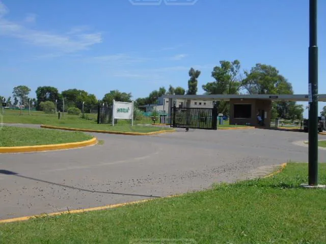 Santa Elena- Pilar del Este Ruta 25 y Av Parque en Barrio Santa Elena al 1100 1100 foto 4