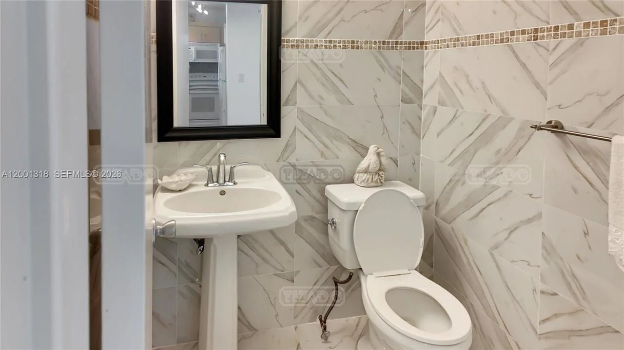 5601 Collins Ave 5600 foto 3