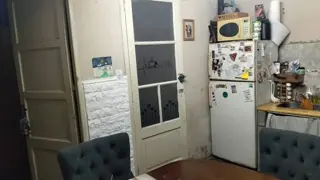 VENTA CASA 5 AMBIENTES CON LOCAL Y JARDIN foto 4
