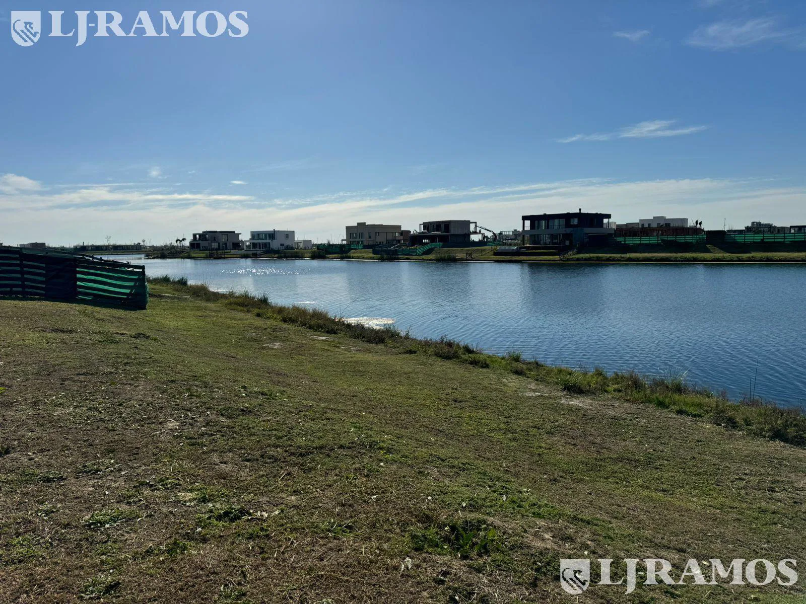 Terreno al lago, en el Barrio Riberas, Puertos - Escobar foto 3