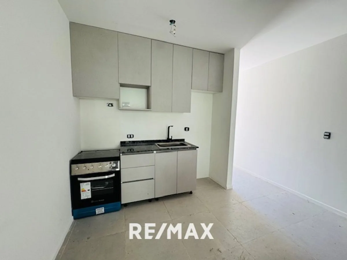 VENTA DPTO MONO CON JARDIN CHIC PILAR FINANCIAC. foto 4