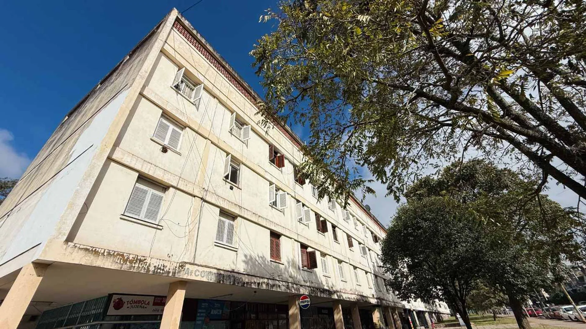 VENTA DE DEPARTAMENTO EN AV. CORDOBA foto 2