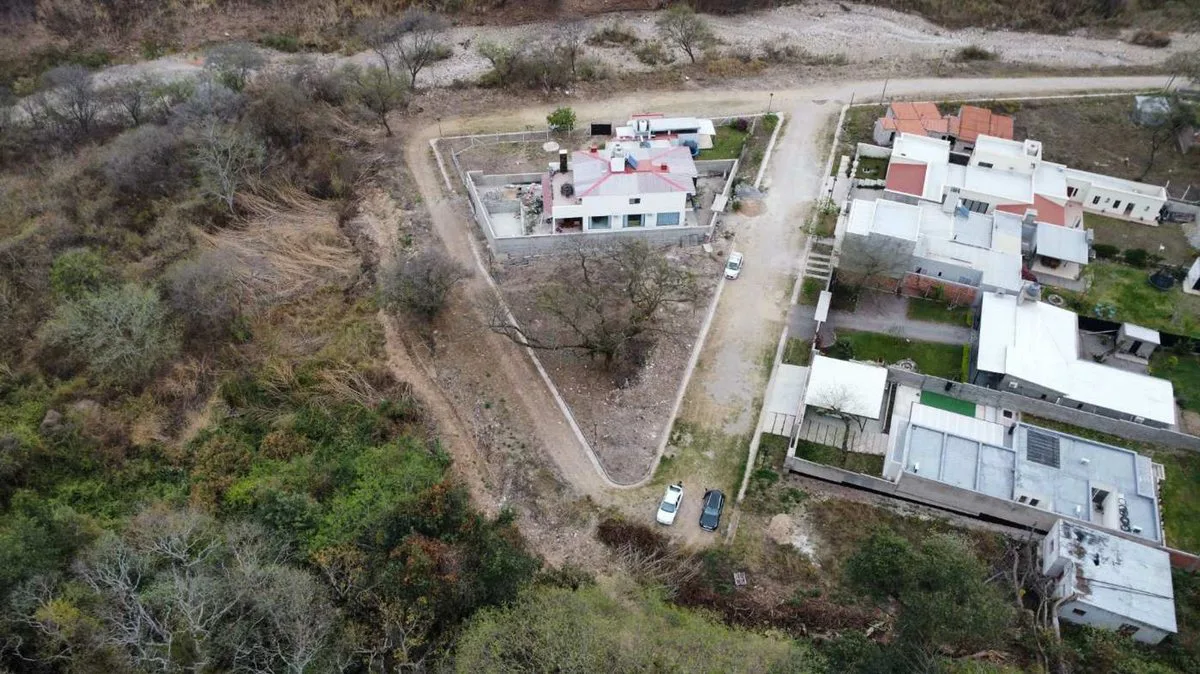 VENTA TERRENO 434,77m2 - BARRIO LAS MORAS foto 3