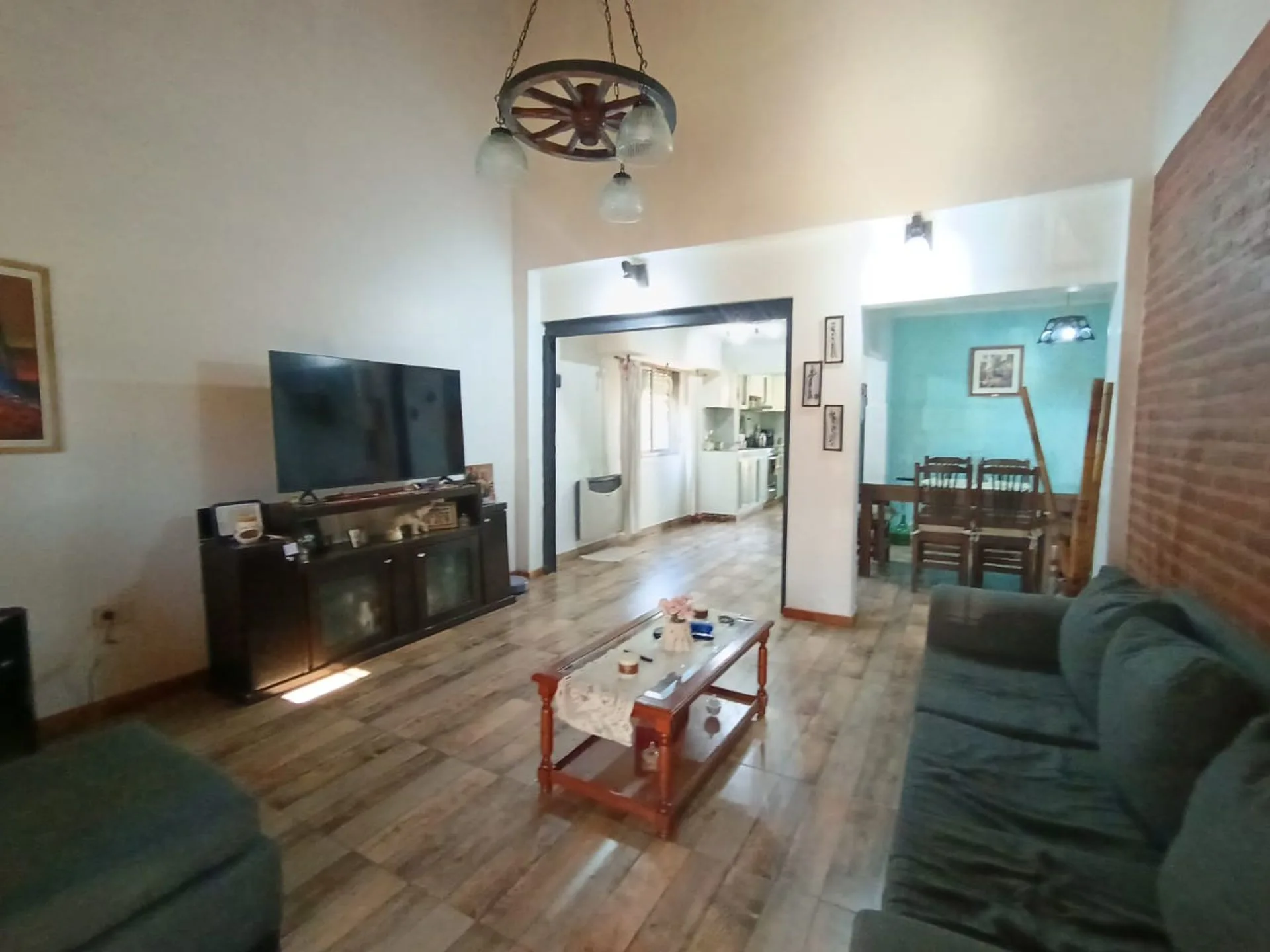 Venta Casa 3 ambientes con jardín, Tristan Suarez foto 5