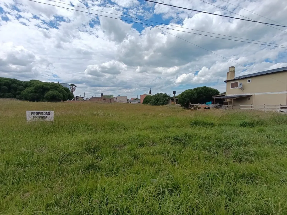 Venta Lote 525m2 Barrio Atlantida foto 2