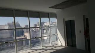 EXCELENTE EDIFICIO EN BLOCK- PLANTA LIBRES CON COCHERAS foto 5