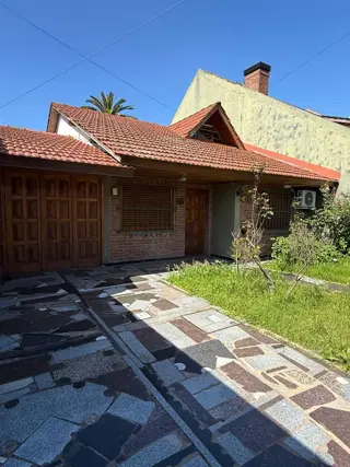 CHALET 3 AMBIENTES CON FONDO. VENTA DIRECTA. APTO CREDITO. foto 2