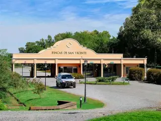 VENTA LOTE 1500M2 EN FINCAS DE SAN VICENTE foto 1