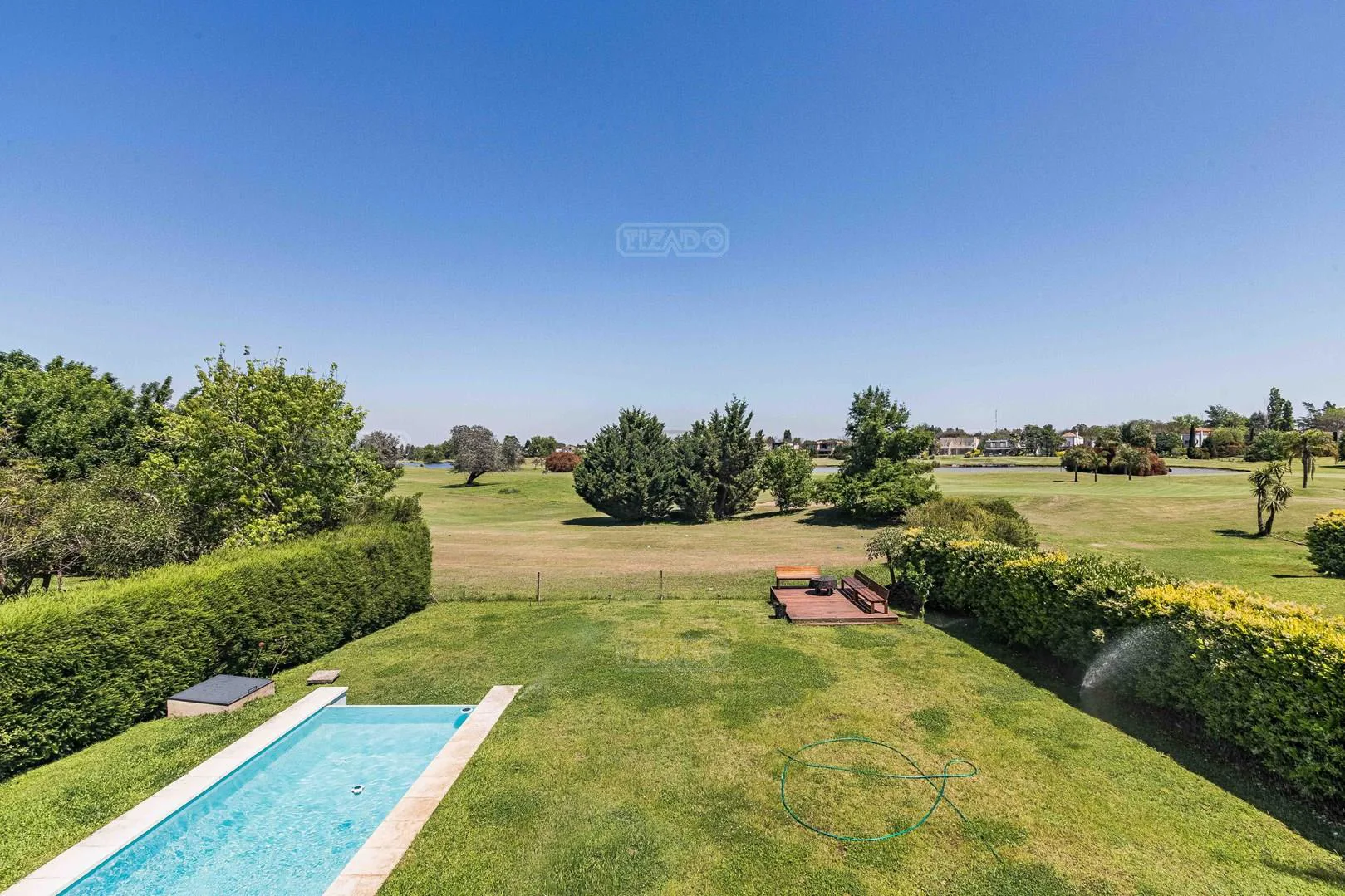 Modern 3-Bedroom House with Golf View and Pool in San Isidro Labrador – photo 7 of 12