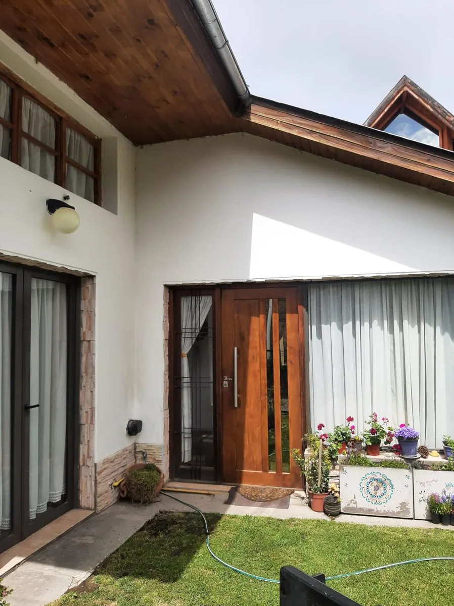 Casa de 1 dorm.  Av. Alvear -Centro Esquel foto 2