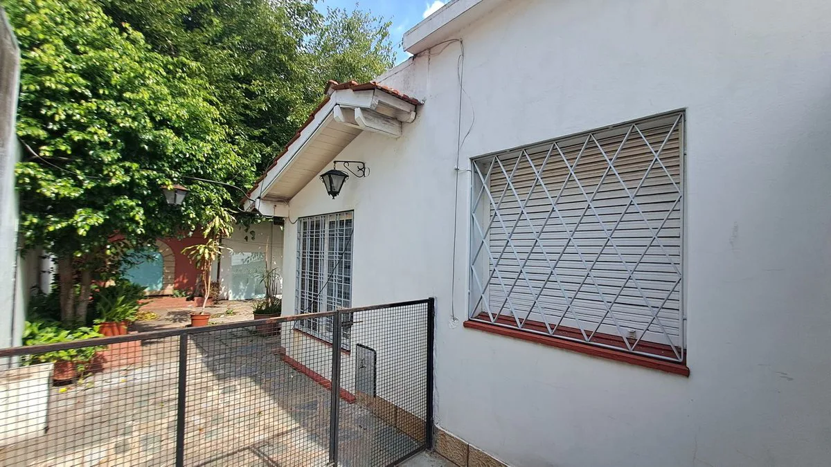 CASA 3 AMBIENTES EN VENTA - RAMOS MEJIA foto 2
