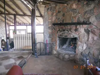 Hostería Ecológica dentro de un terreno de 6300 m2. Esta hostería a sido galardonada por su cuidado del medio ambiente, ya que se abastece con energía foto 4
