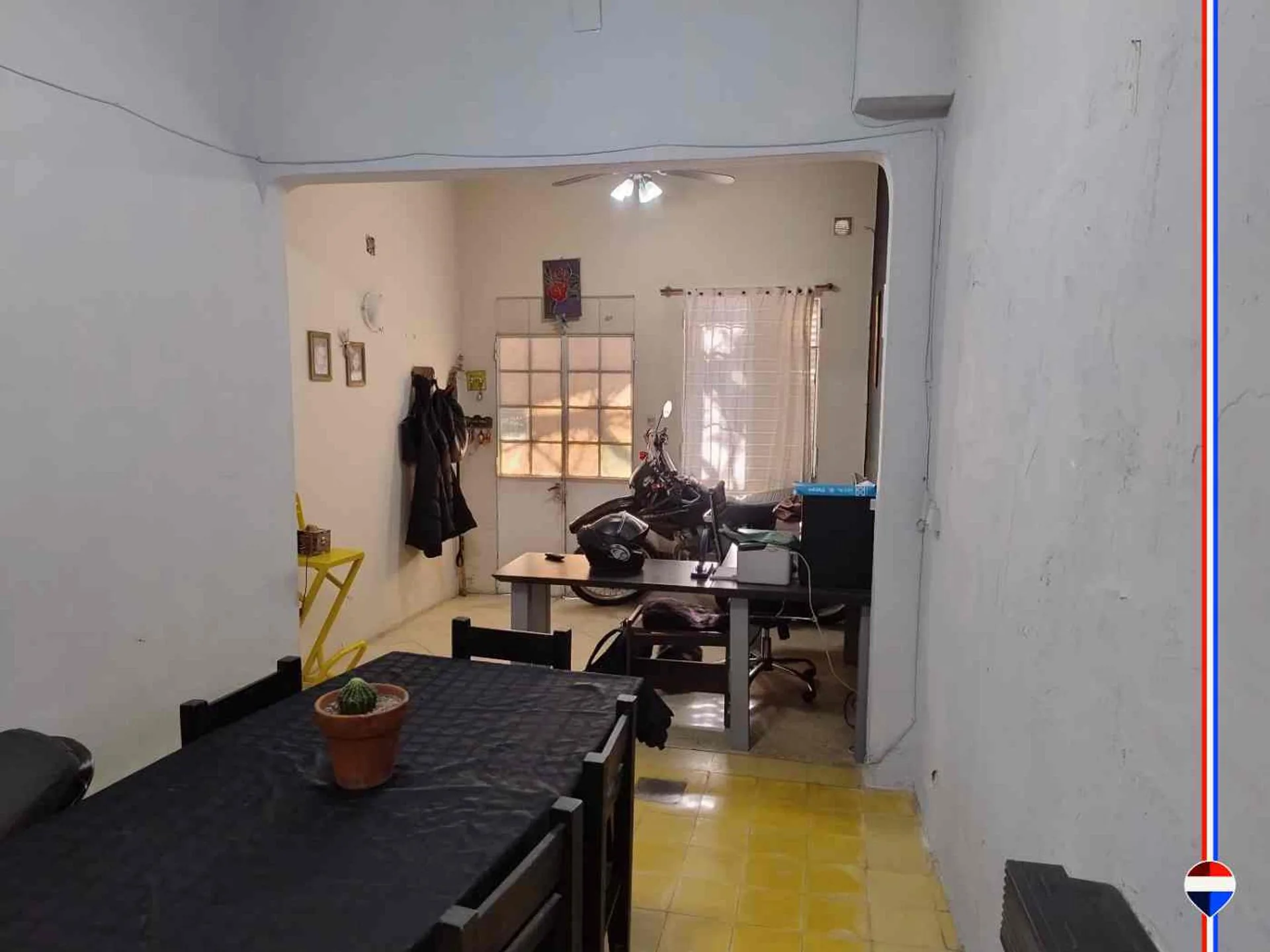 Linda casa en el centro de Paraná foto 3