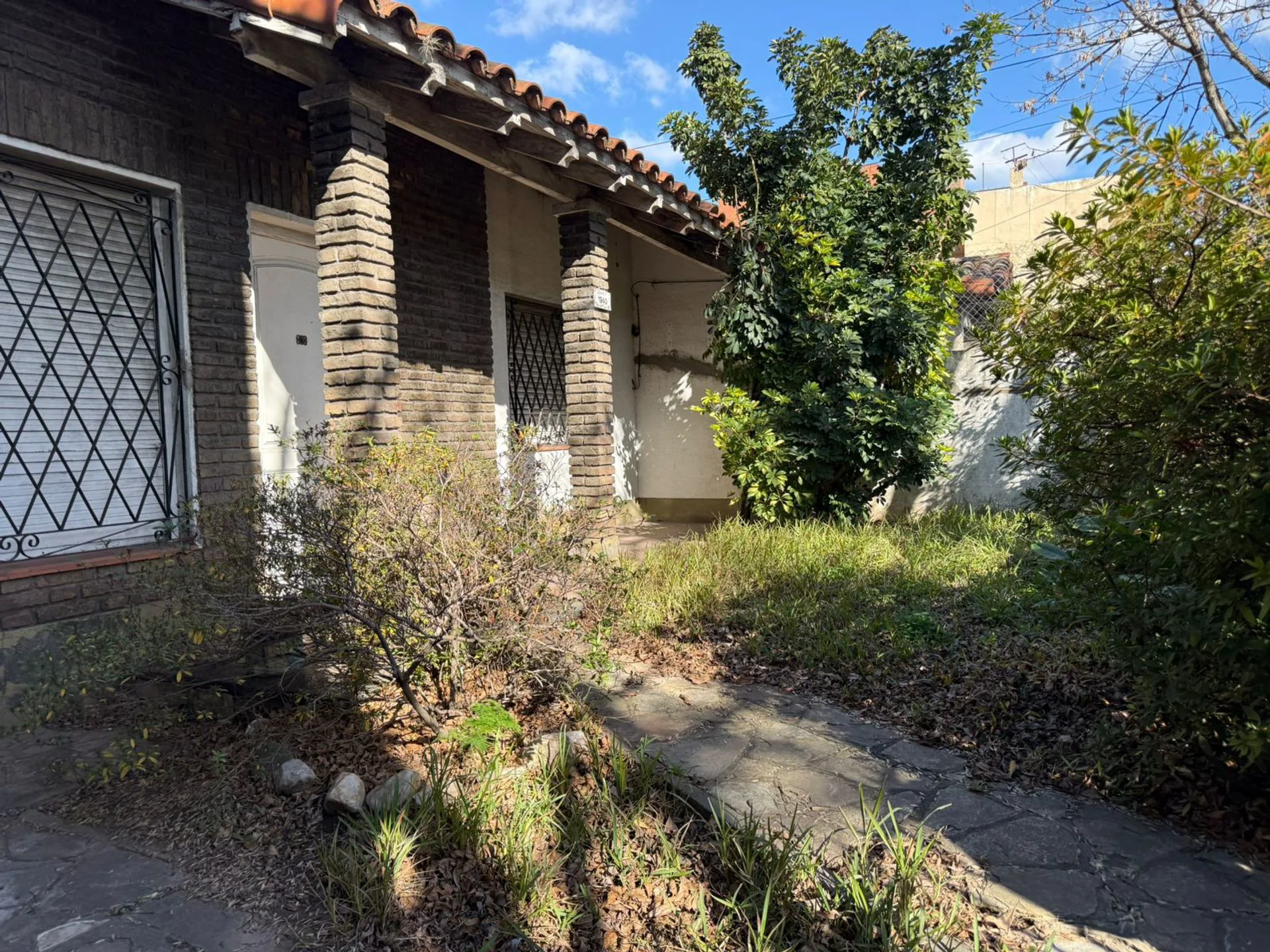 VENTA CASA 3 AMBIENTES SAN ISIDRO A RECICLAR foto 5